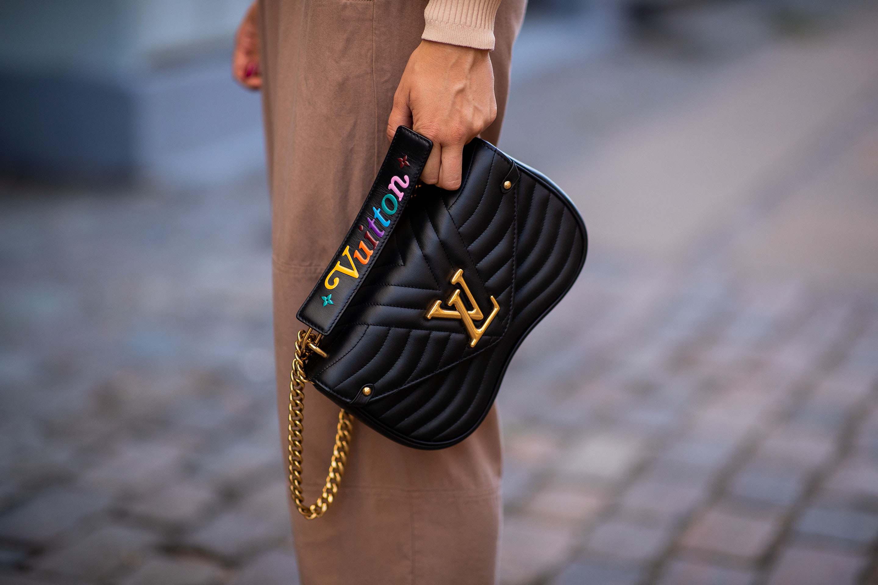Túi Louis Vuitton Speedy Nano Bag Black M81456  AuthenticShoes