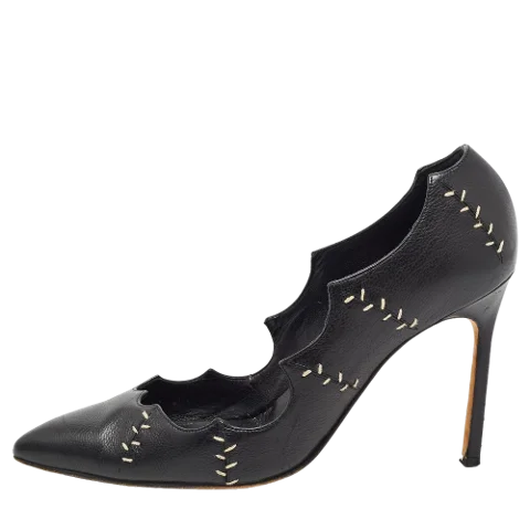 Black Leather Manolo Blahnik Heels