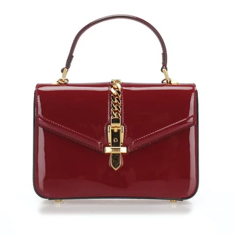 Red Leather Gucci Shoulder Bag