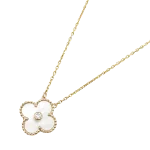 White Pearl Van Cleef & Arpels Necklace