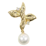 Gold Metal Mikimoto Necklace