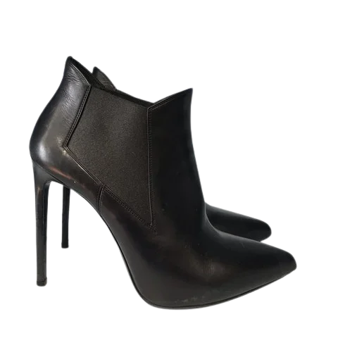 Black Leather Saint Laurent Boots