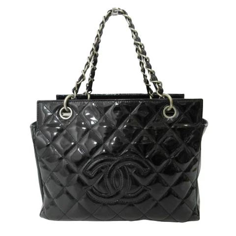 Chanel Totes | Discover Chanel Bags for Women