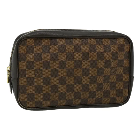 louis vuitton trousse toilette 23