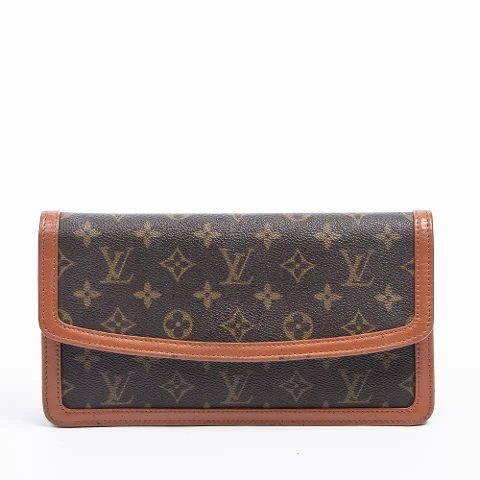 louis vuitton pochette dame