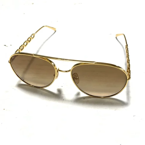 Brown Plastic Louis Vuitton Sunglasses