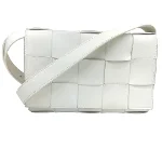 White Leather Bottega Veneta Cassette Bag