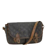 Brown Canvas Louis Vuitton Gibeciere