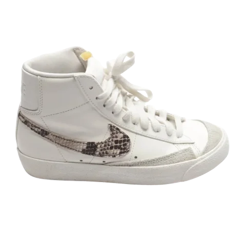 White Leather Nike Sneakers
