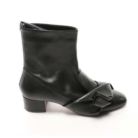 Black Leather N°21 Boots