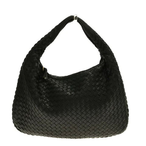 Black Leather Bottega Veneta Handbag